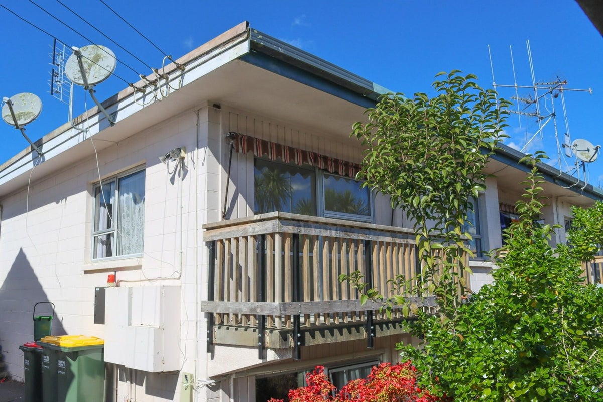 1/289 Ulster Street, Whitiora, Hamilton - Carousel 11