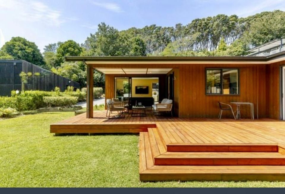 94 Eliot Street, New Plymouth, New Plymouth - Carousel 2