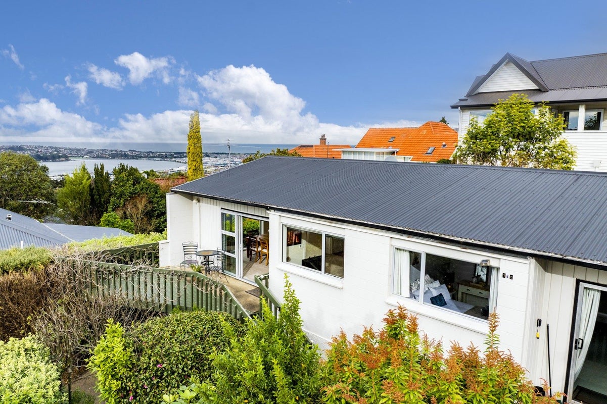18C Garfield Avenue, Roslyn, Dunedin - Carousel 24