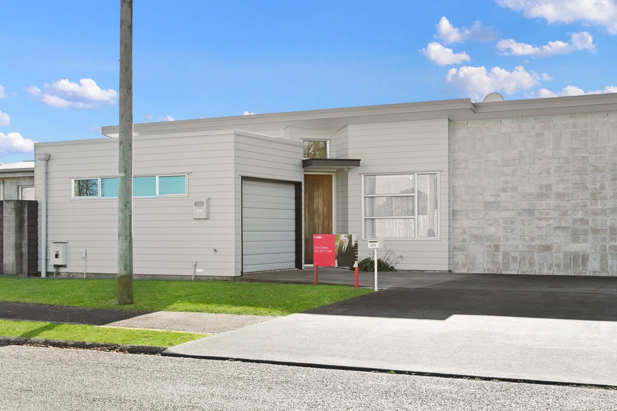 22B Sayer ST, Frankton, Hamilton - Carousel 14