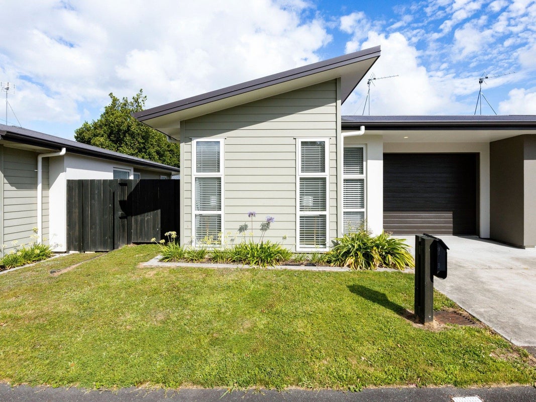 3/1 Glen Lynne Avenue, Queenwood, Hamilton - Carousel 1