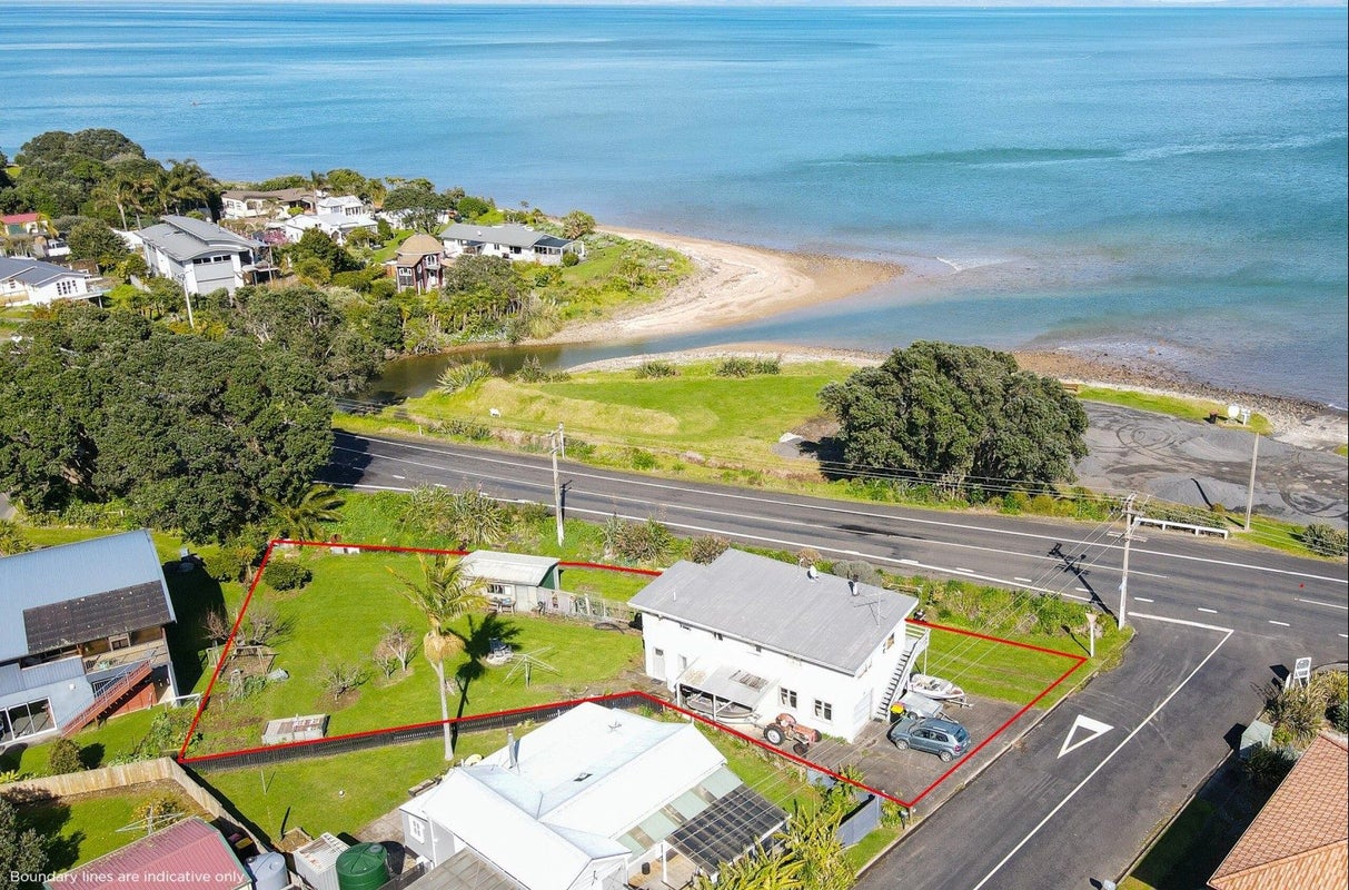 2 Trotter Avenue, Waiomu - Carousel 1