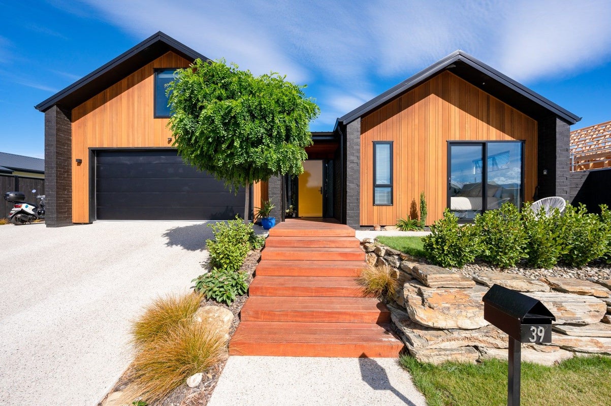 Property Valuation for 39 Pounamu Avenue, Albert Town, Wanaka | Trade ...