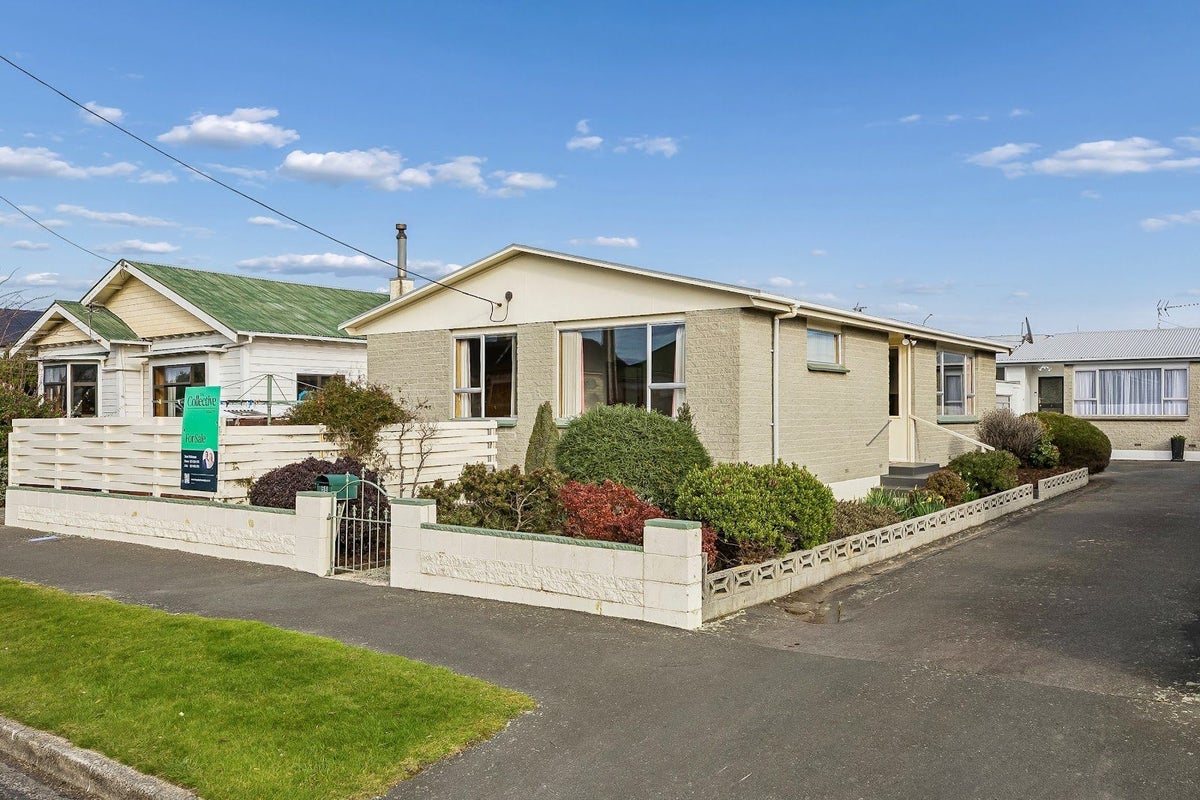 58 Ascot Street, Saint Kilda, Dunedin - Carousel 1