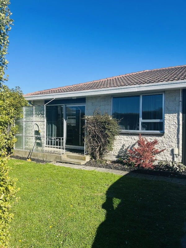 1/10 Nyoli Street, Northcote, Christchurch - Carousel 1