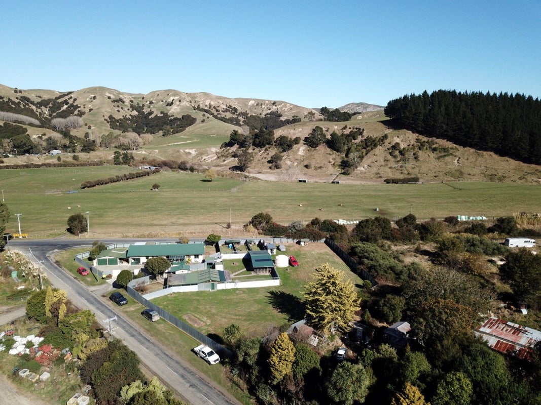 5 Ellis Wallace Road, Eskdale, Napier - Carousel 1