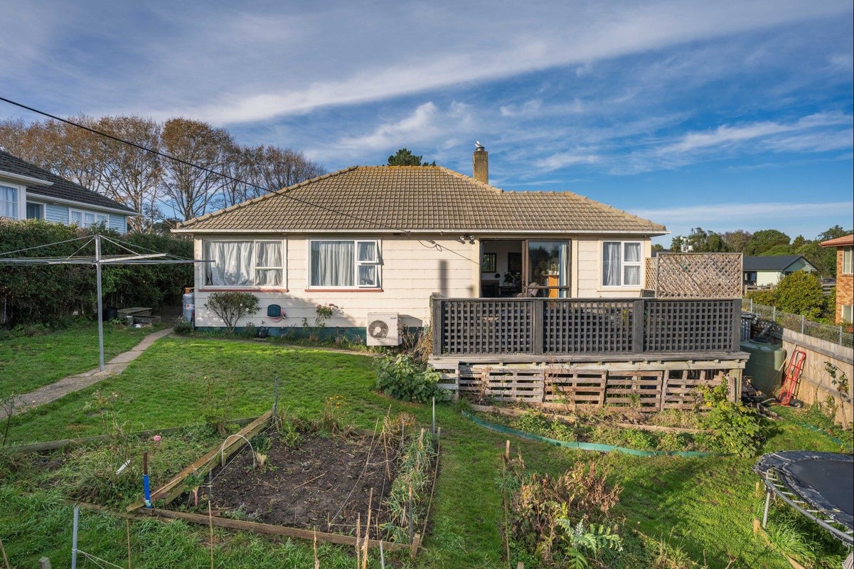 254 Middleton Road, Corstorphine, Dunedin - Carousel 1
