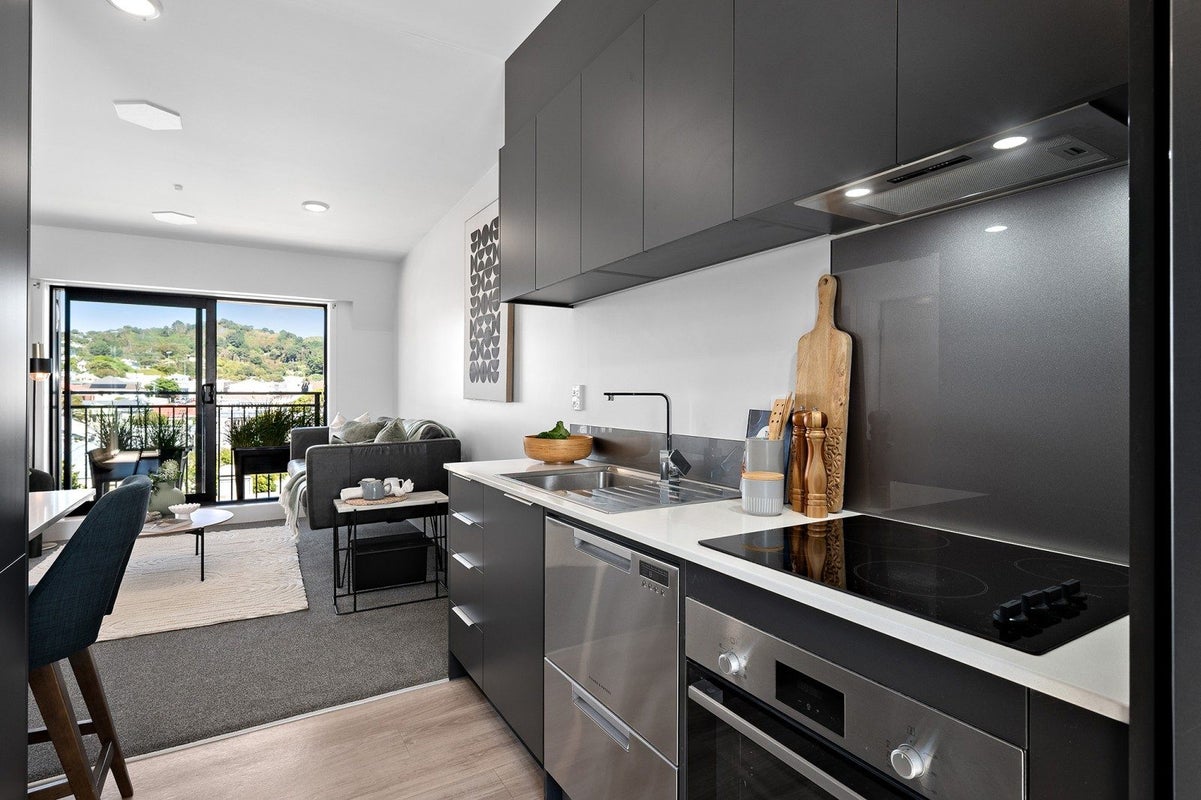 7/11F Newtown Avenue, Newtown, Wellington - Carousel 2