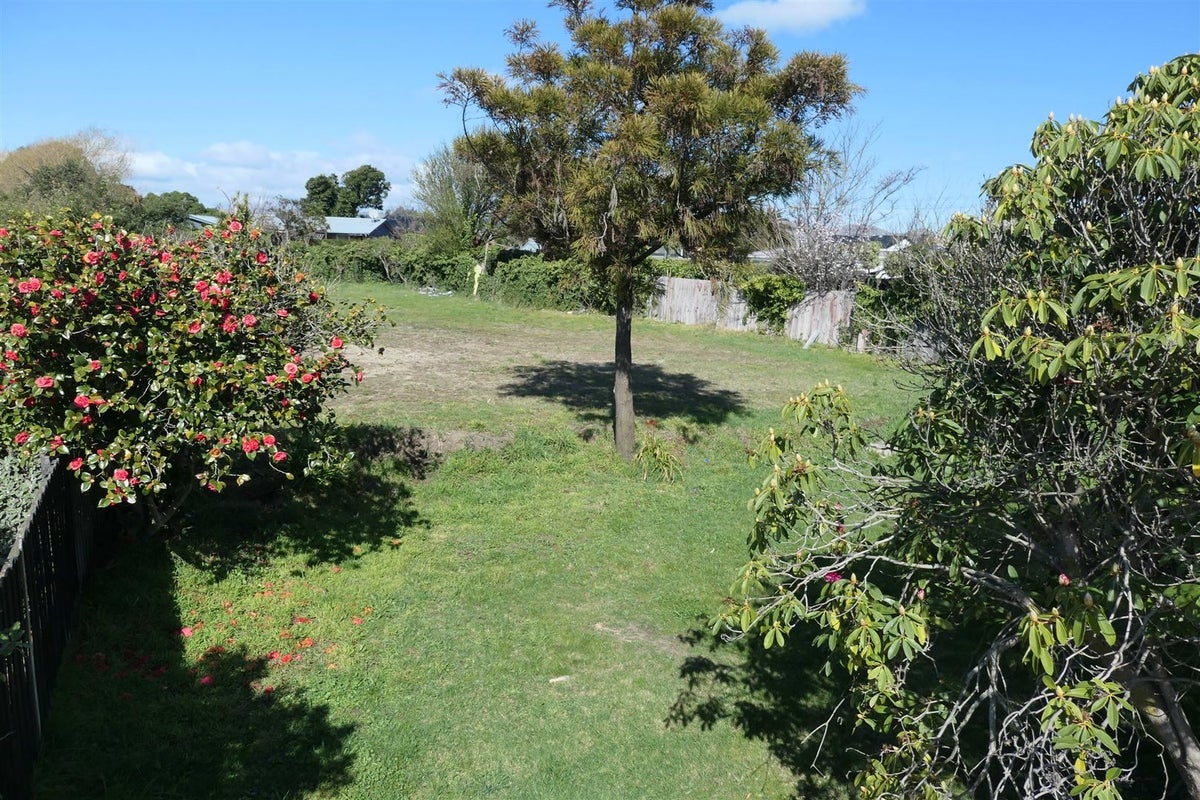 476 Pages Road, Aranui, Christchurch - Carousel 4