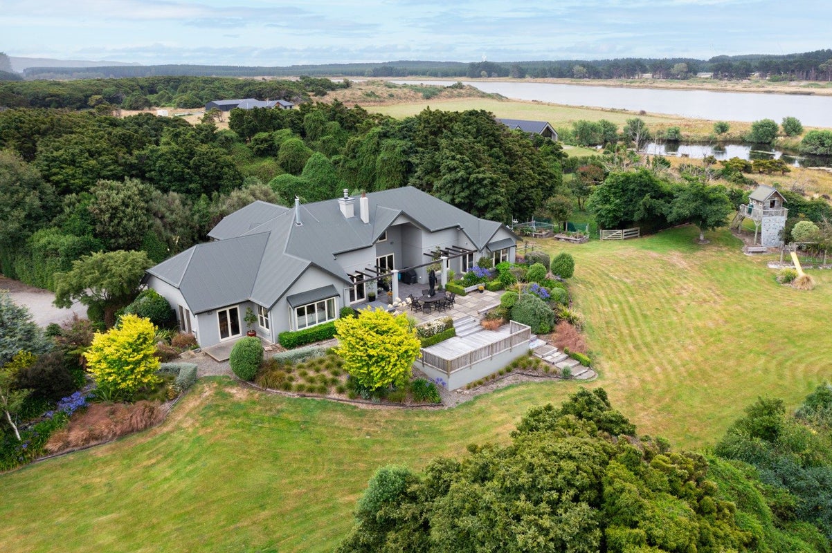 32B France Road, Otatara, Invercargill - Carousel 1
