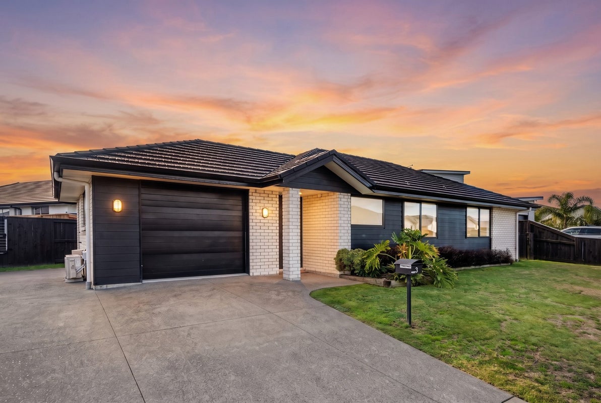 3 Wahaika Way, Papamoa Beach, Papamoa - Carousel 2