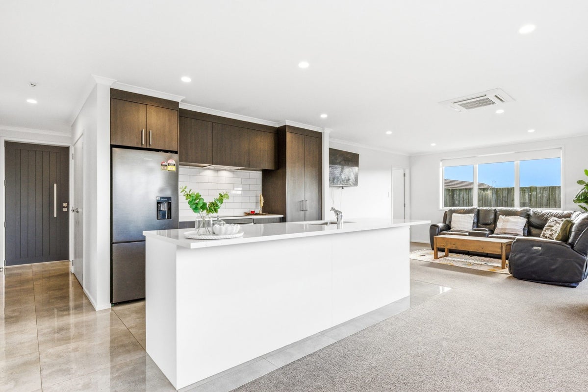 81B Hastings Road, Pyes Pa, Tauranga - Carousel 2