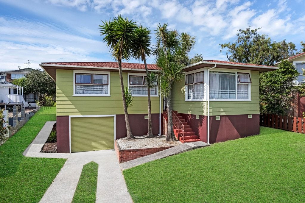 26 Temuri Place, Glendene, Auckland - Carousel 2