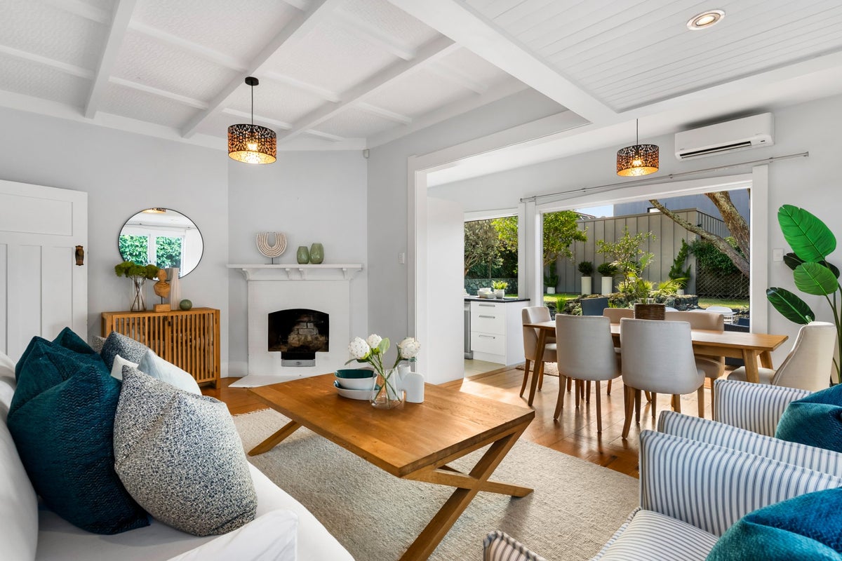43 Rawhiti Road, One Tree Hill, Auckland - Carousel 2