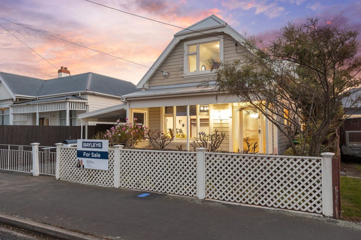 120 Hargest Crescent, Saint Clair, Dunedin - Carousel 34