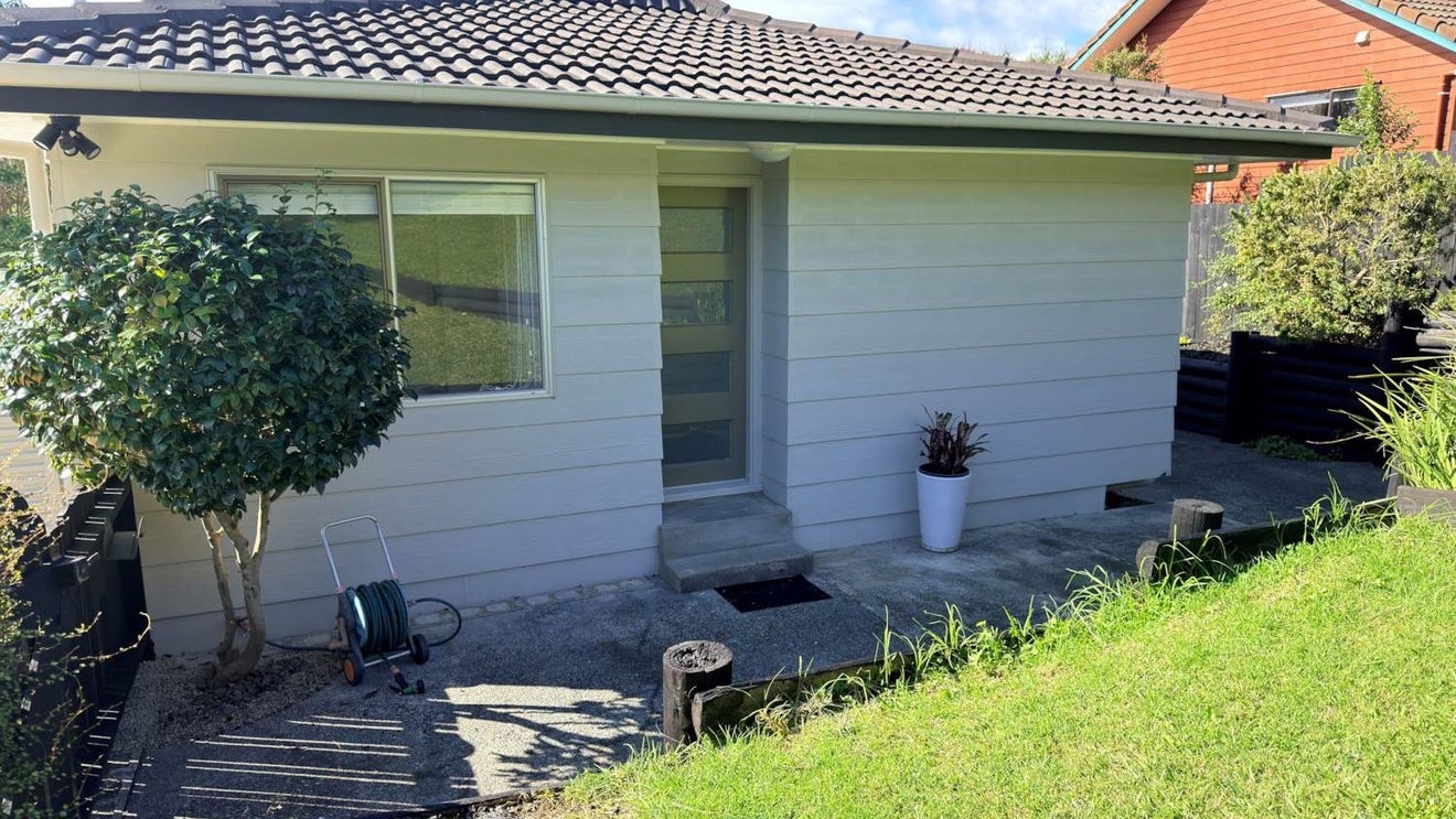2/25 Palliser Lane, Browns Bay, Auckland - Carousel 1