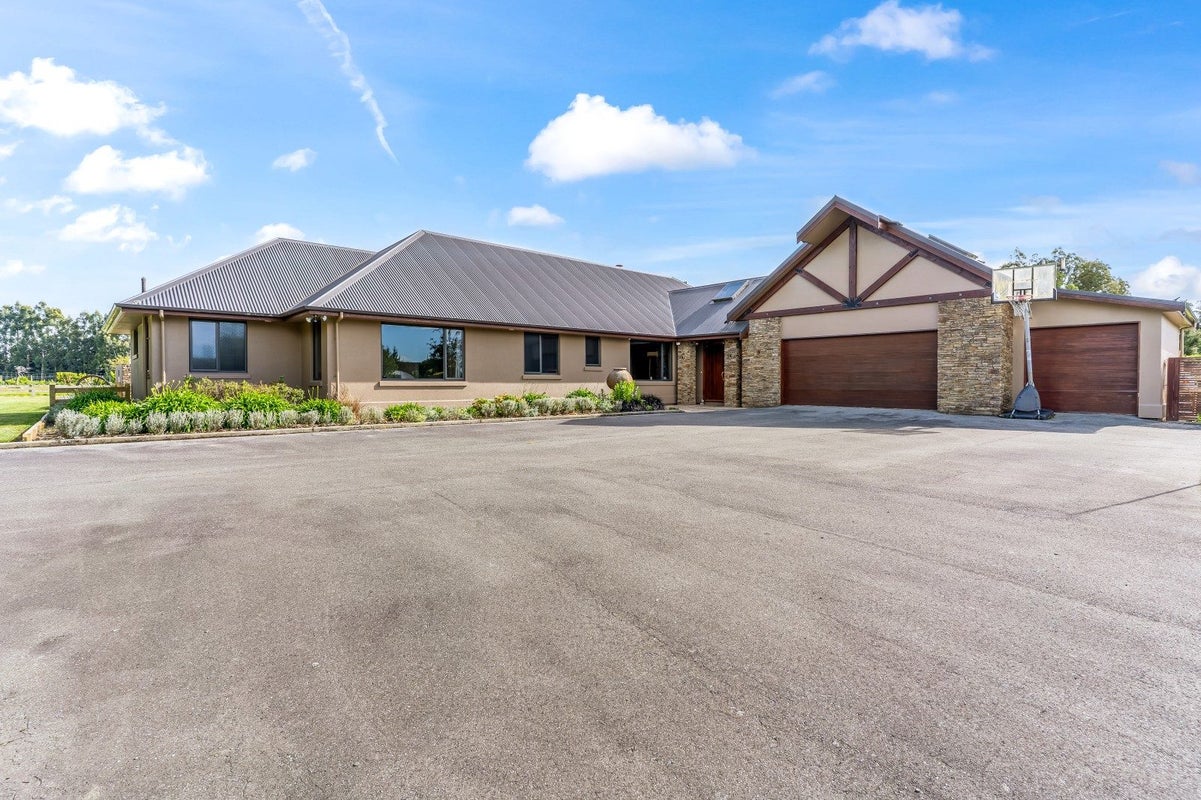 36 O'Brien Road, Winton, Winton - Carousel 1