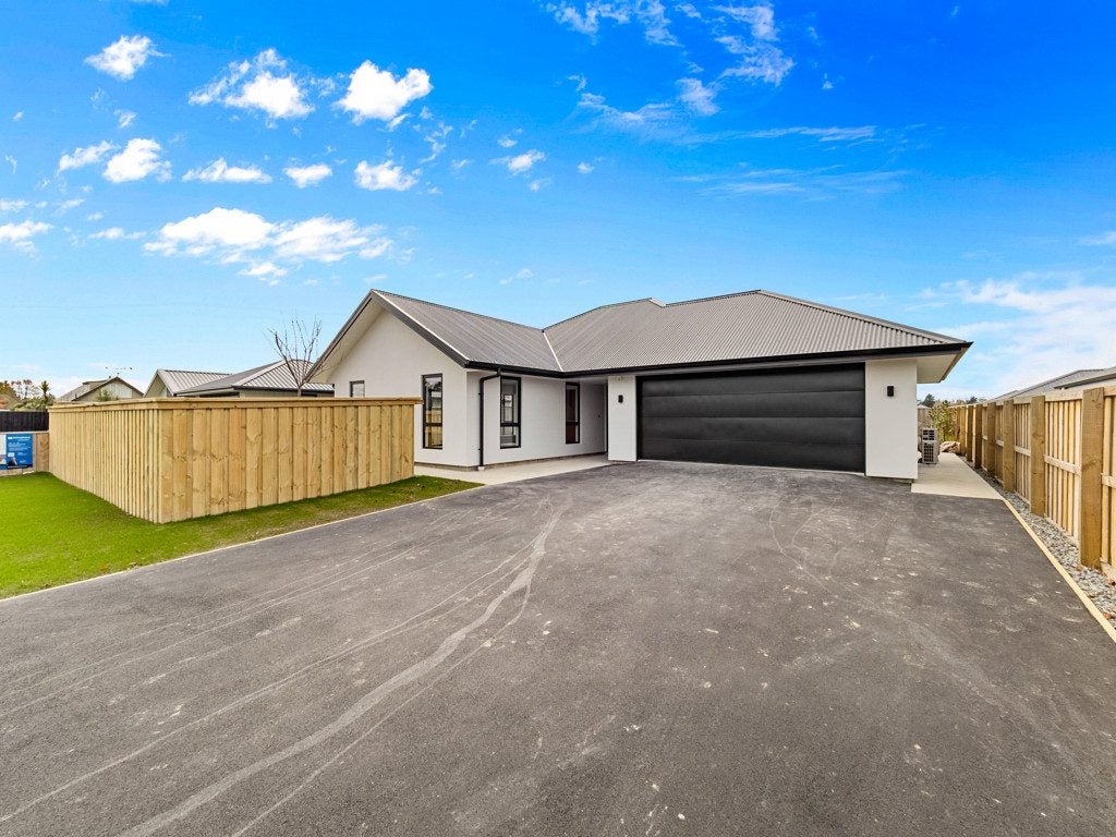 6 Meadow Lane, Tinwald, Ashburton - Carousel 1