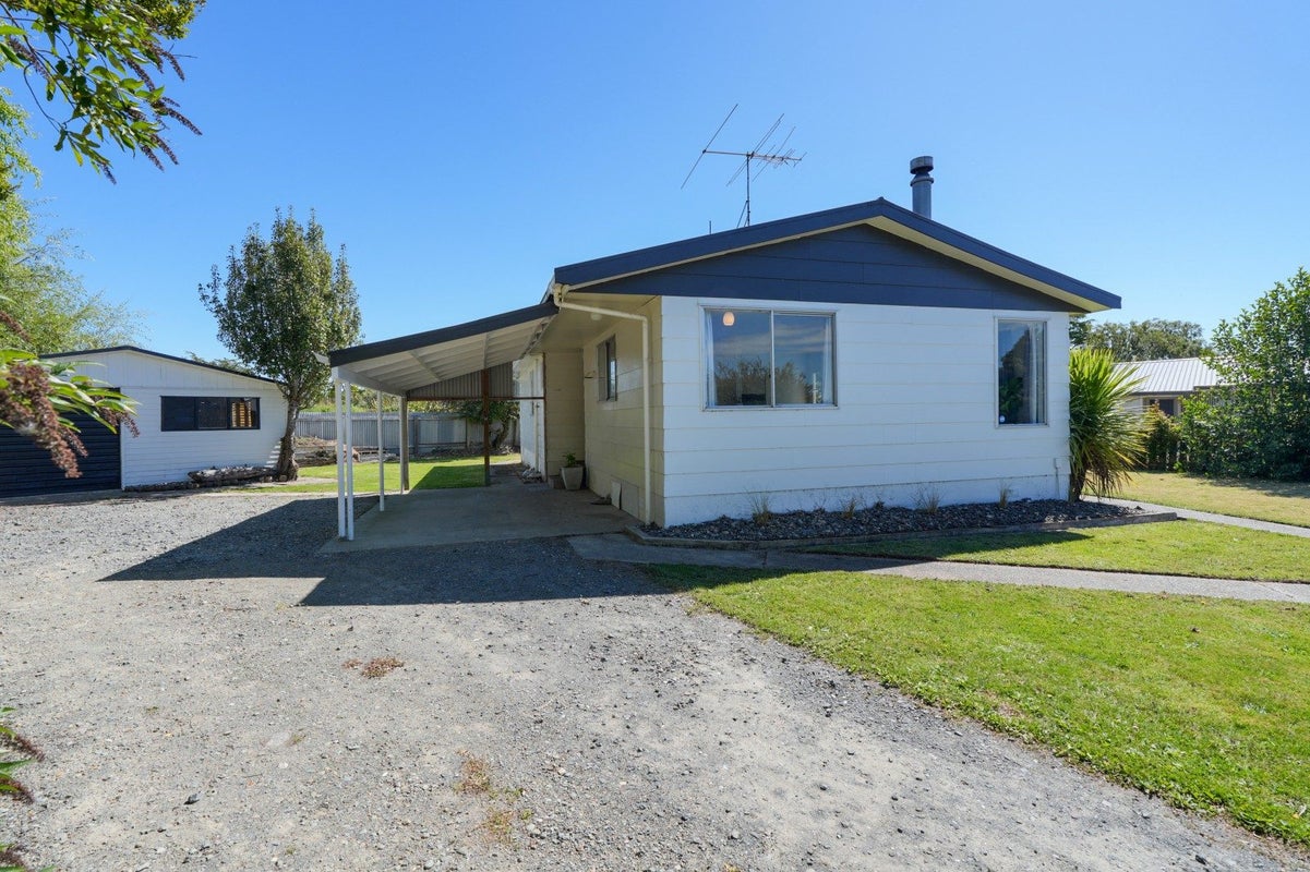 22 Lauder Place, Heidelberg, Invercargill - Carousel 1