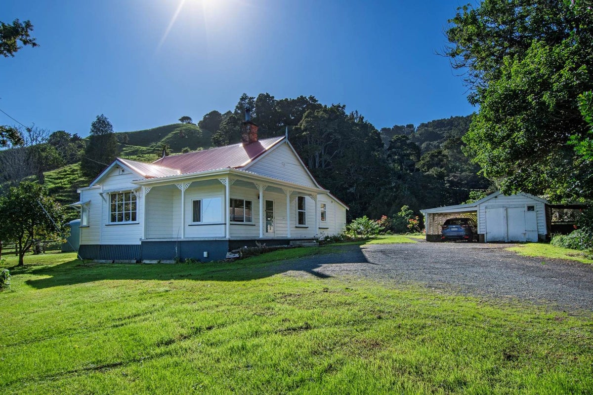 237 Whangarei Heads Road, Tamaterau, Whangarei - Carousel 1