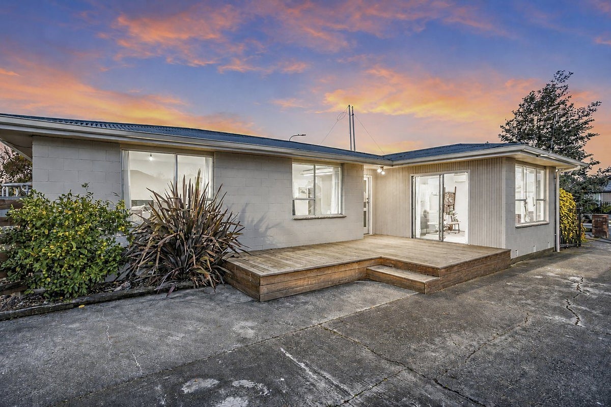96 South Belt, Rangiora, Rangiora - Carousel 1