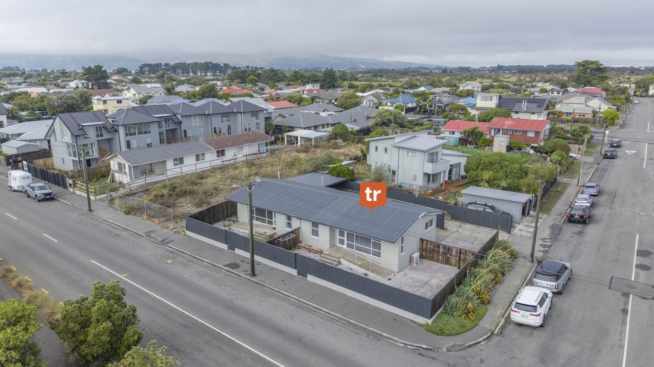 1 Hood Street, New Brighton, Christchurch - Carousel 1