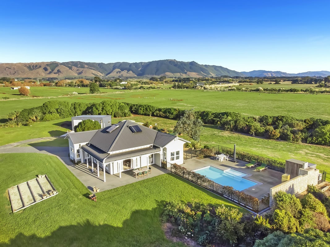 47 Sandown Road, Otaki - Carousel 27