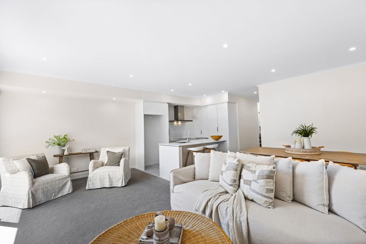 44 Owen Chapman Drive, Red Beach, Whangaparaoa - Carousel 14