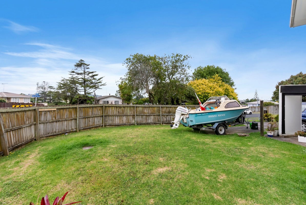 64 Megan Avenue, Pakuranga Heights, Auckland - Carousel 33