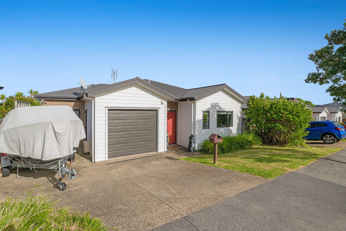 53 Cape Cod Drive, Gulf Harbour, Whangaparaoa - Carousel 1