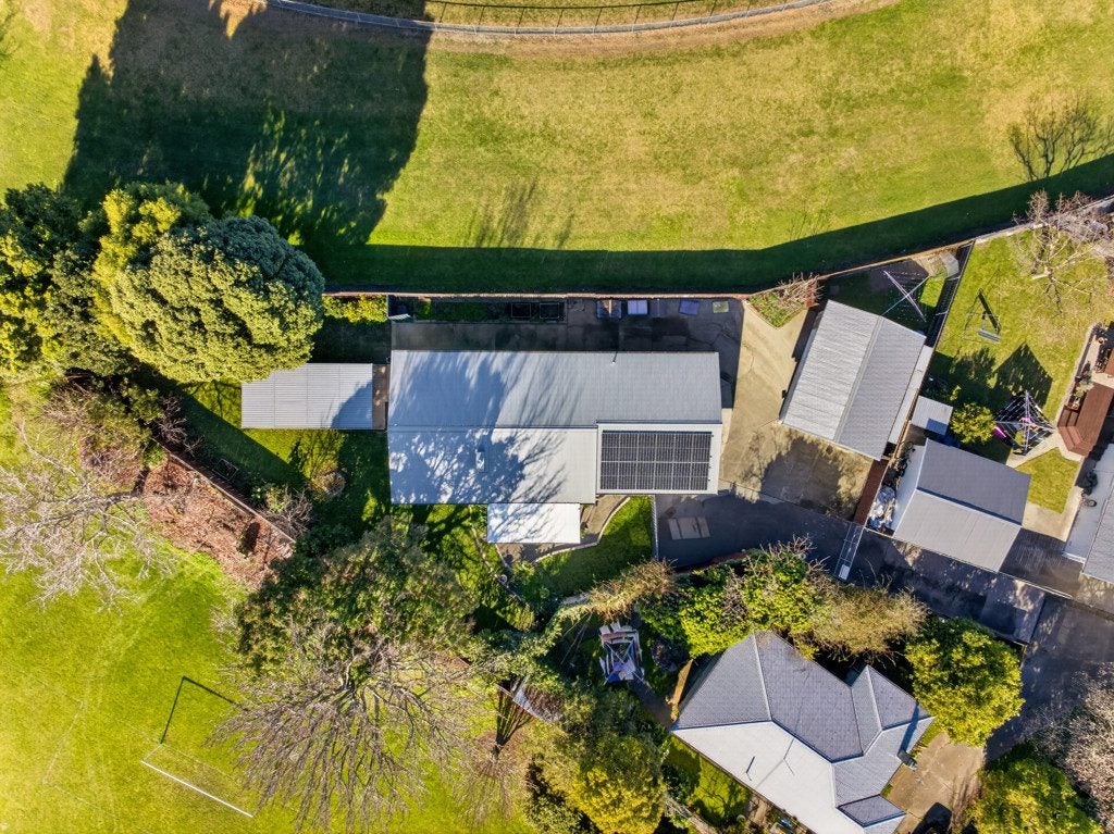 37 Frickleton Street, Taradale, Napier - Carousel 14