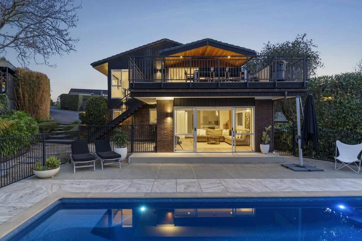 83 Tarawera Terrace, St Heliers, Auckland - Carousel 1