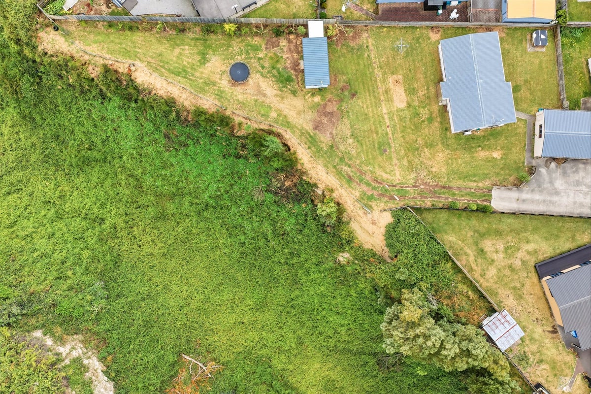 55B Arthur Crescent, Hilltop, Taupo - Carousel 1