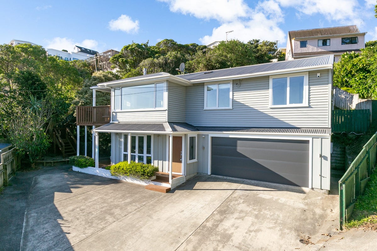 61A Townsend Road, Miramar, Wellington - Carousel 2