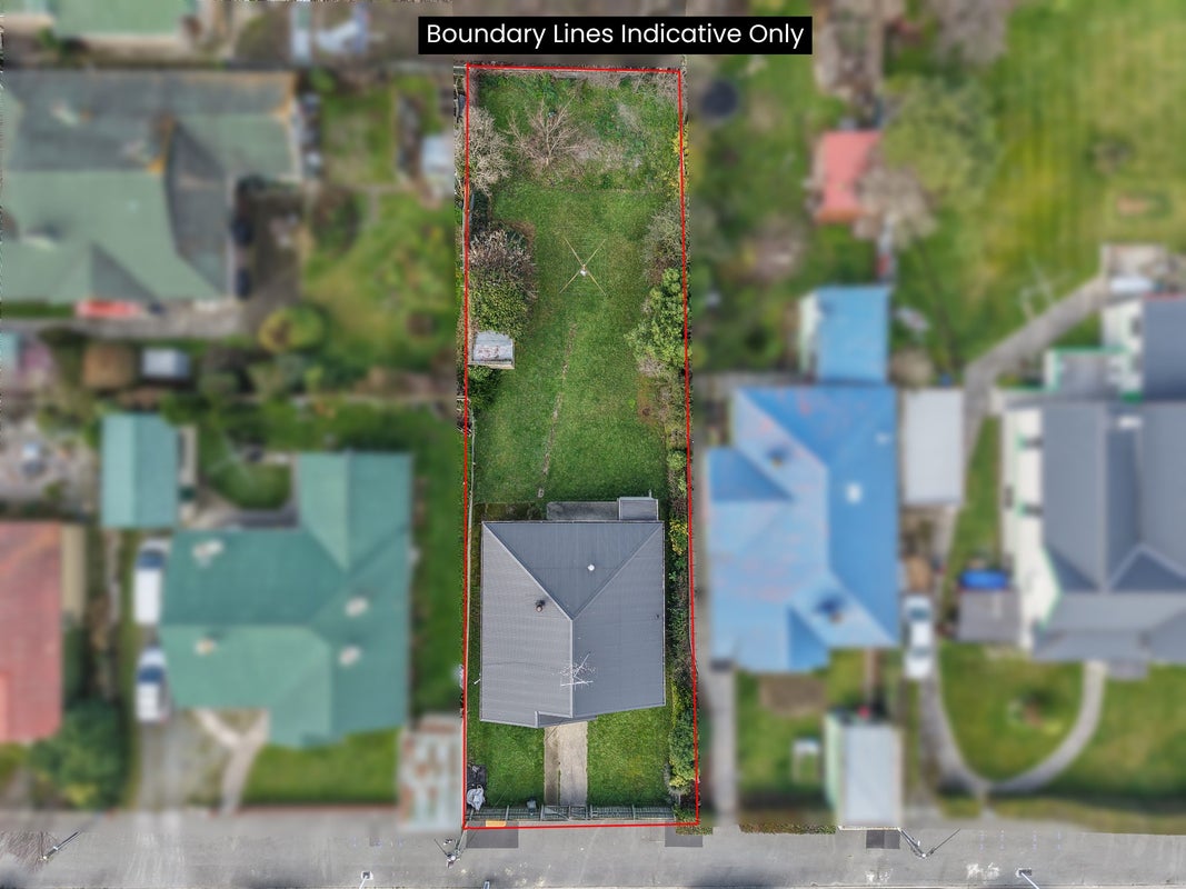 329 Thames Street, Oamaru - Carousel 20