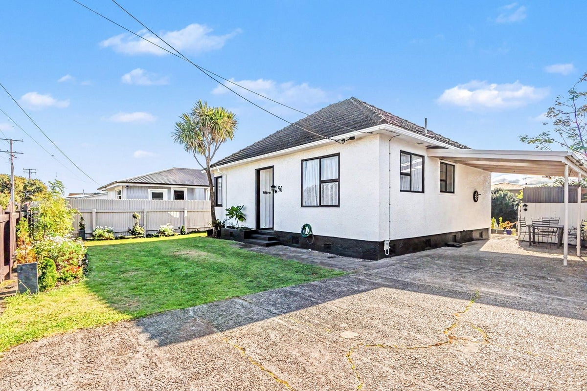 96 Koromiko Road, Gonville, Whanganui - Carousel 1