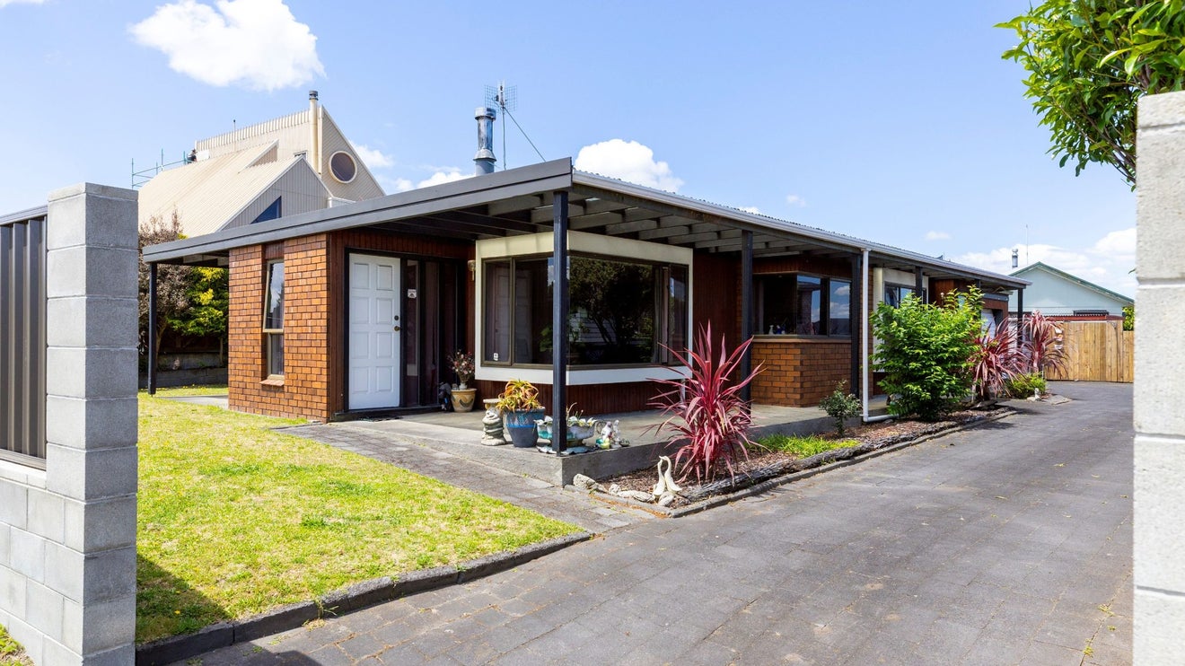 85 Rifle Range Road, Taupo, Taupo - Carousel 1