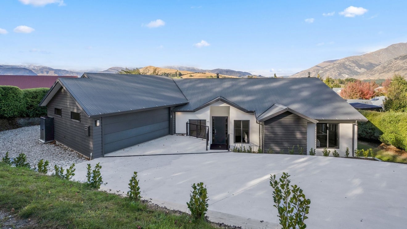 4 Lindmore Lane, Lower Shotover, Queenstown - Carousel 2