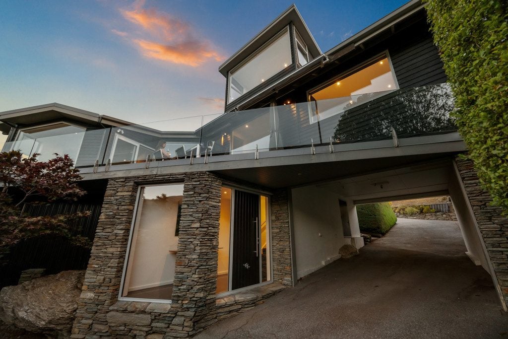 232 Peninsula Road, Kawarau Falls, Queenstown - Carousel 26
