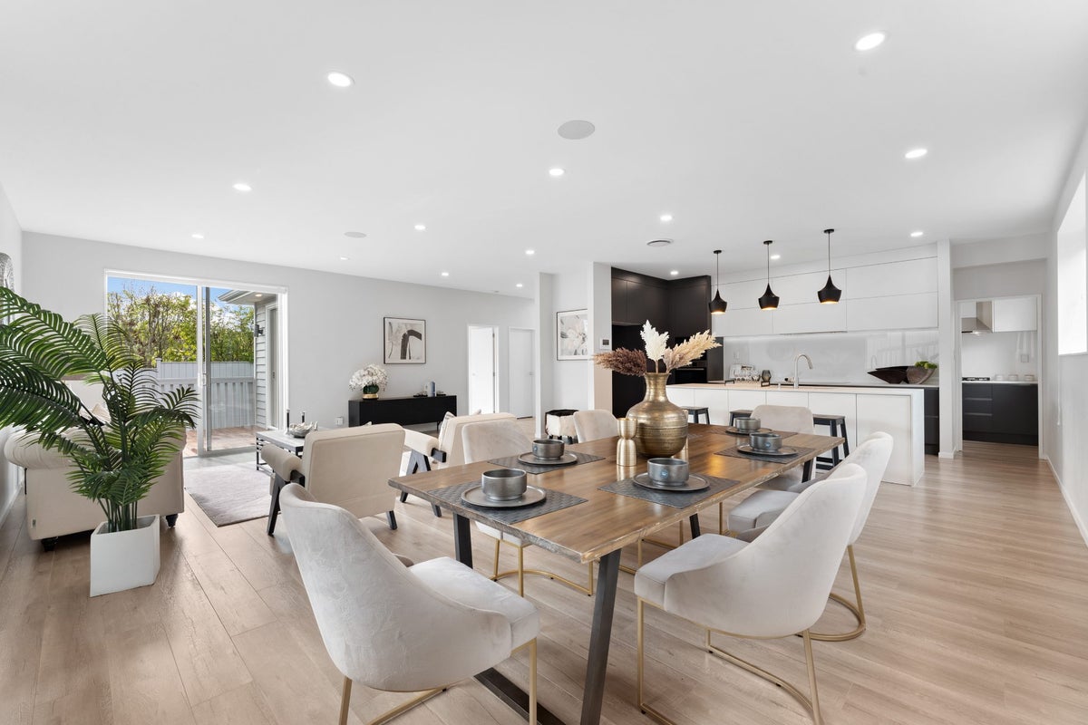 6C Seaview Road, Milford, Auckland - Carousel 2