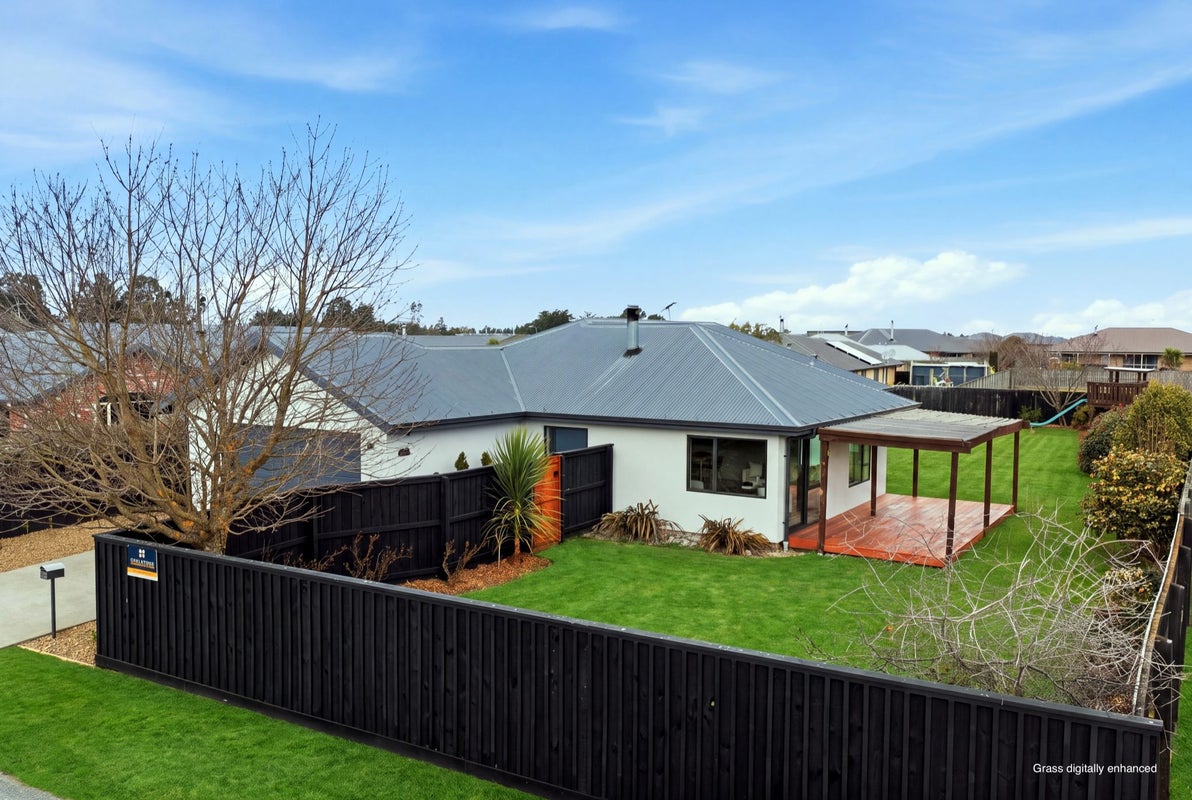 22 Kowhai Street, Oxford, Waimakariri, Canterbury - Carousel 1
