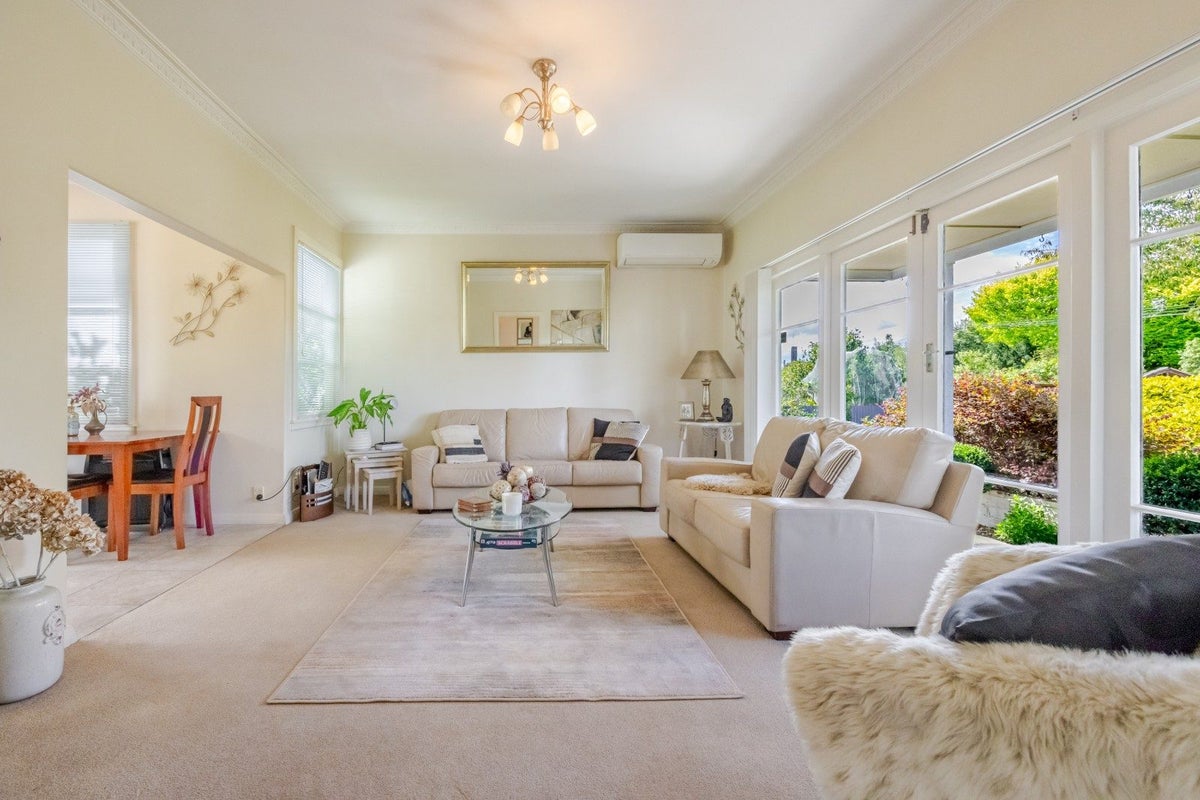 810 Frederick Street West, Mahora, Hastings - Carousel 2