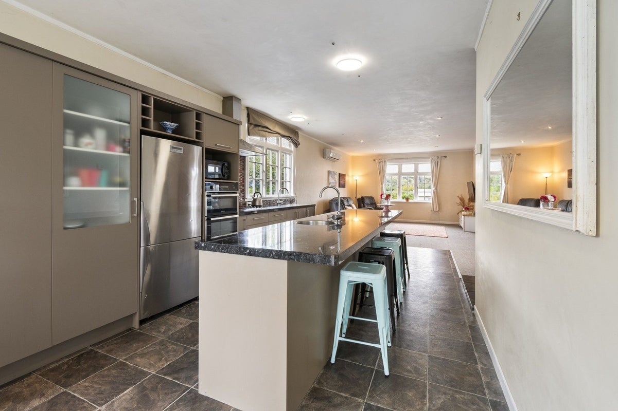 53 Moa Street, Taihape, Taihape - Carousel 2