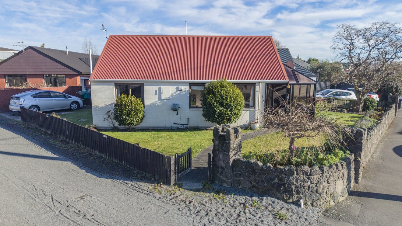 175 Barrington Street, Somerfield, Christchurch - Carousel 2
