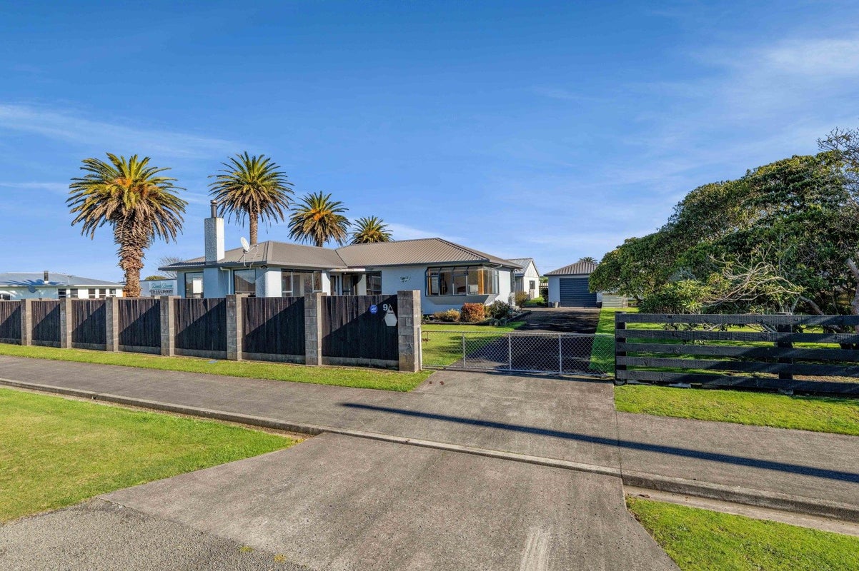 9 Burke Street, ELTHAM, Eltham - Carousel 29