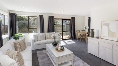 1/42 Heywood Terrace, Richmond, Christchurch - Carousel 1