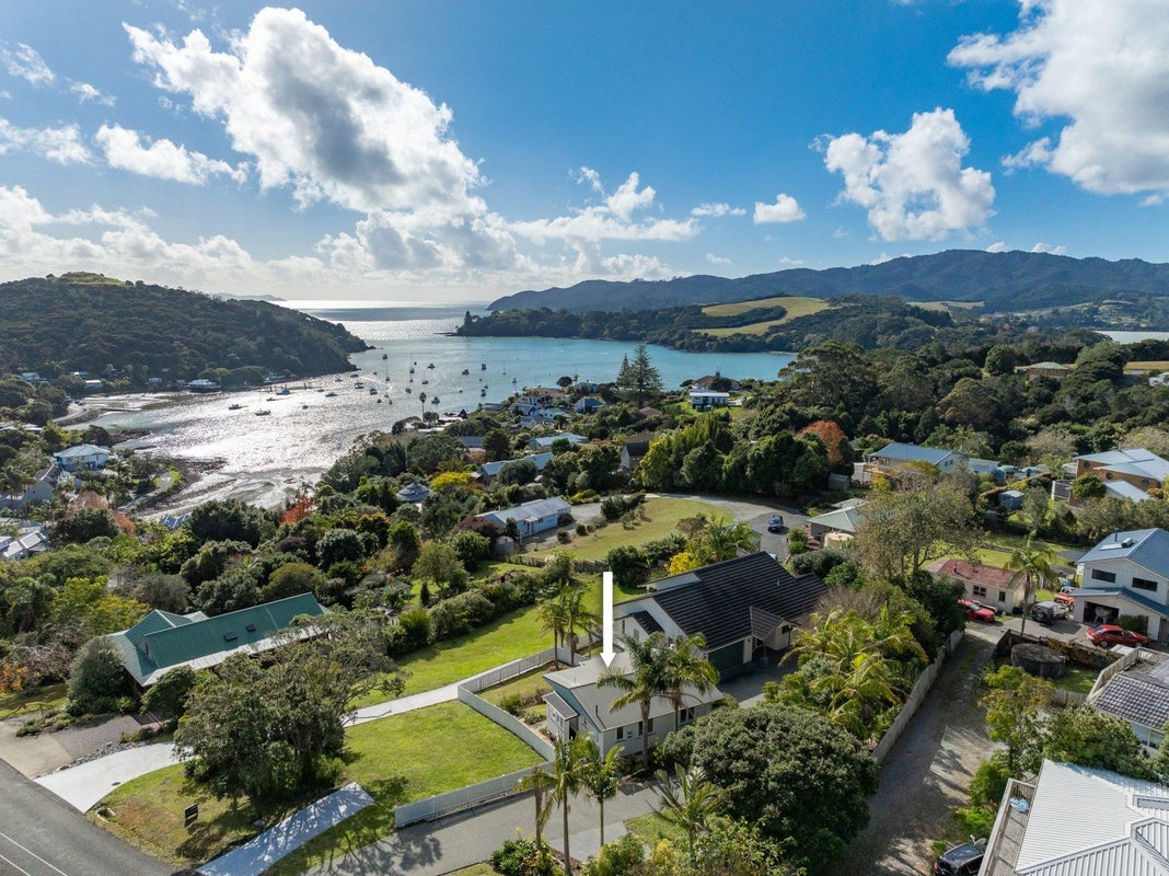 13A Mary Hassett Street, Mangonui, Mangonui - Carousel 2