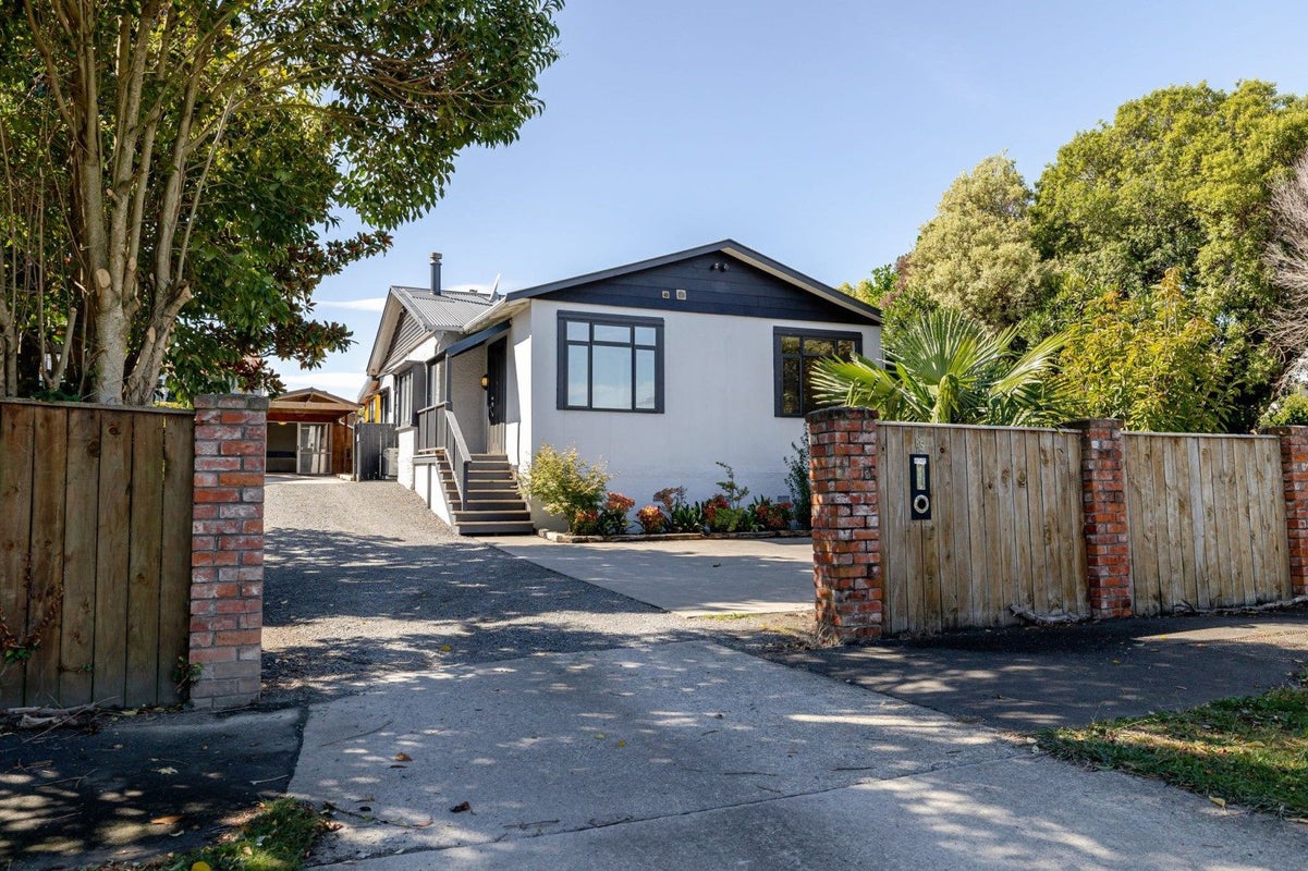 85 Lyndhurst Street, Takaro, Palmerston North - Carousel 1