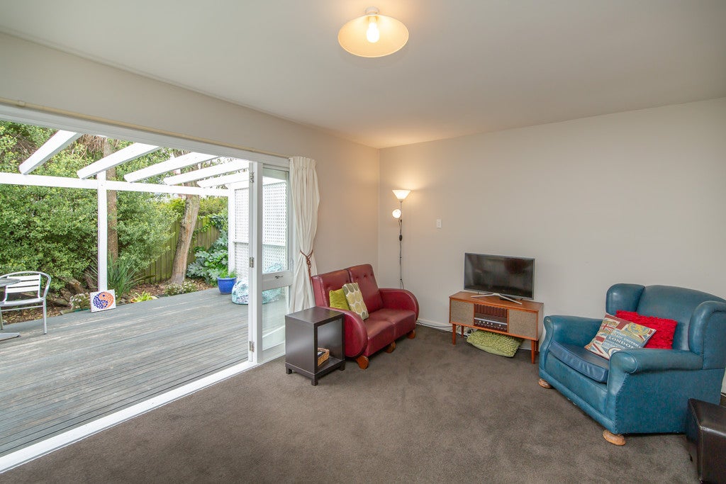1/451 Manchester Street, St Albans, Christchurch - Carousel 2