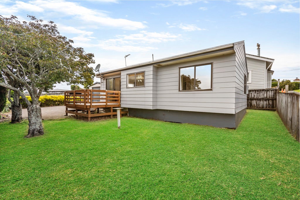 53A Stamford Park Road, Mount Roskill, Auckland - Carousel 1